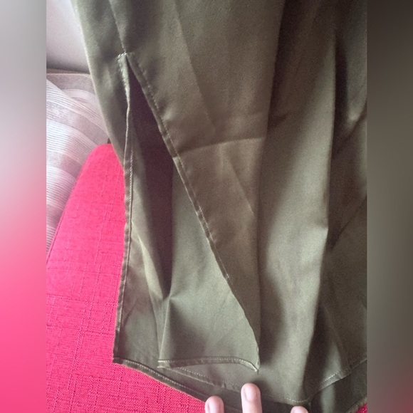 Forever New Green Long Sleeve Wrap Dress - Picture 7 of 16